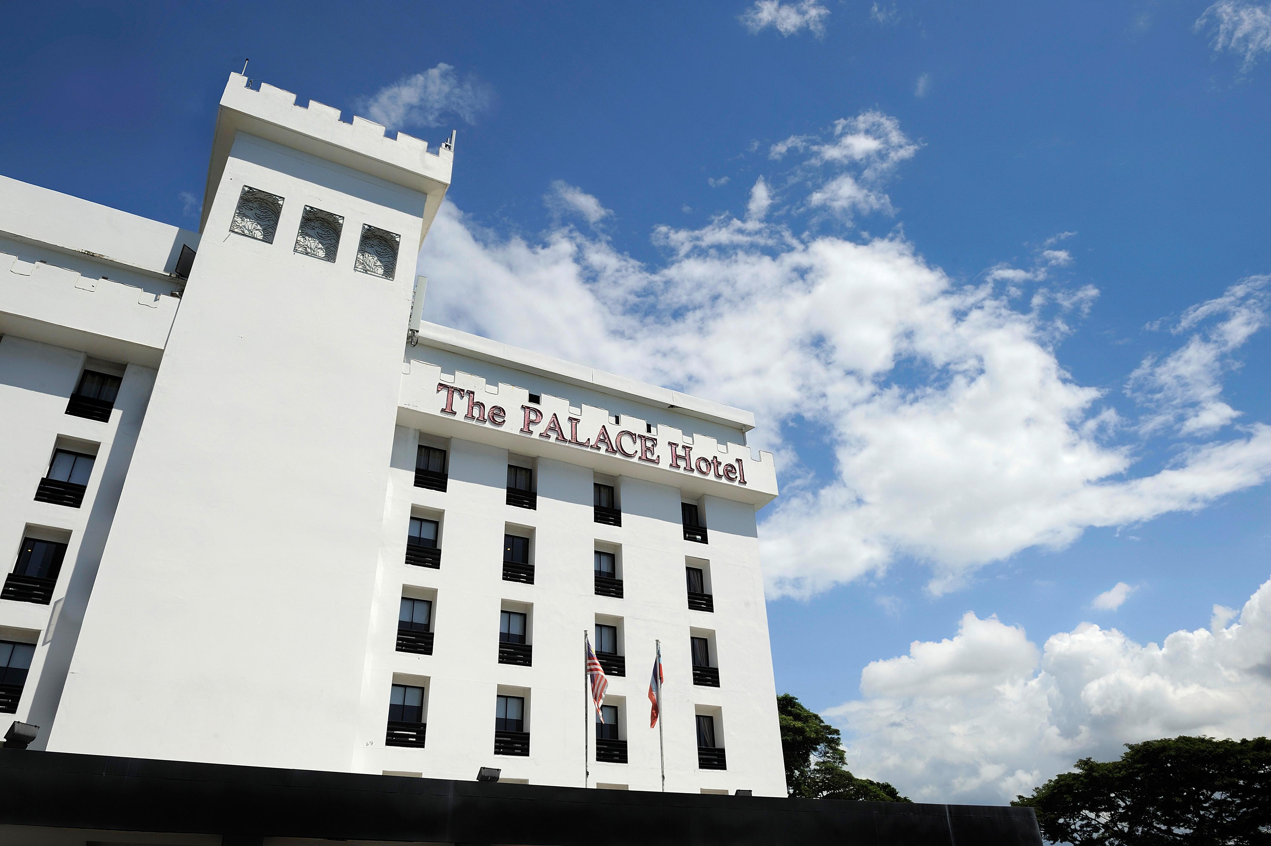 The Palace Hotel Kota Kinabalu Extérieur photo